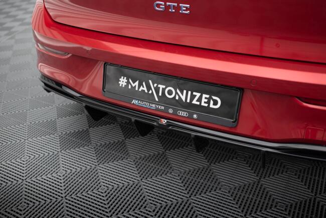 Maxton Design Heckdiffusor für VW Golf 8 GTE/ R-Line Hochglanz schwarz