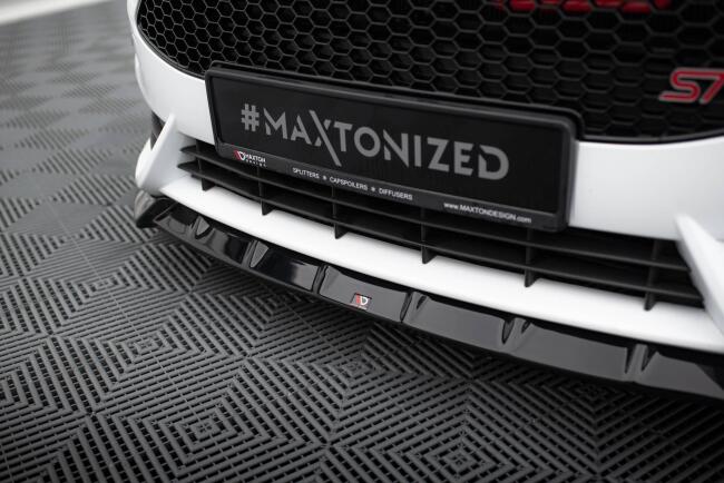 Maxton Design Frontlippe V.6 mit Flaps für Ford Fiesta ST Mk7 Facelift Hochglanz schwarz
