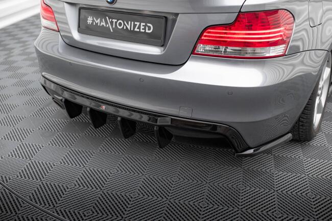 Maxton Design Heckdiffusor für BMW 1er M-Paket E82 Hochglanz schwarz