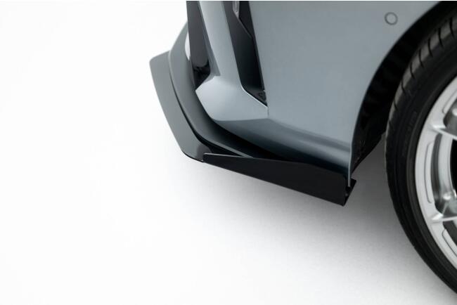 Maxton Design Street Pro Frontlippe mit Flaps für BMW M135i F70 matt schwarz mit Hochglanz Flaps