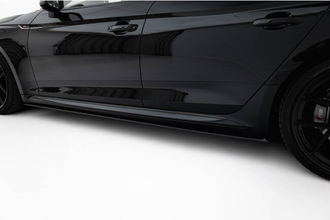 Maxton Design Street Pro Seitenschweller (Paar) für Audi RS5 Sportback F5 schwarz mit roten Streifen