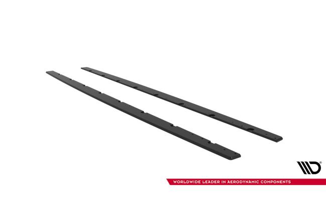 Maxton Design Street Pro Seitenschweller (Paar) für BMW M135i F70 schwarz mit roten Streifen