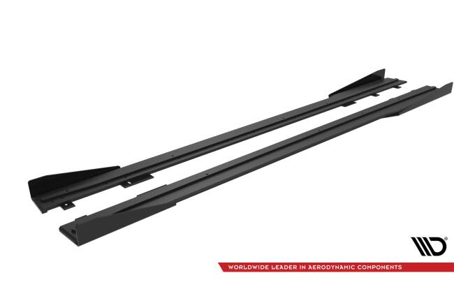 Maxton Design Street Pro Seitenschweller (Paar) mit Flaps für Ford Mustang GT Mk7 rot mit schwarzen Hochglanz Flaps