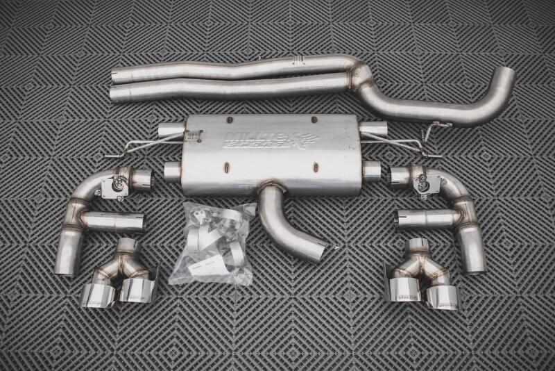 Maxton Design Heckdiffusor mit Milltek Sport Auspuff für Audi RS3 Sportback 8V Facelift Poliert 4 x 100mm