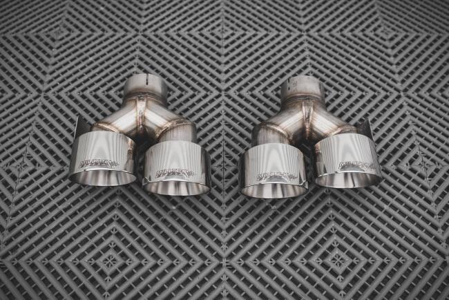 Maxton Design Heckdiffusor mit Milltek Sport Auspuff für Audi RS3 Sportback 8V Facelift Poliert 4 x 100mm