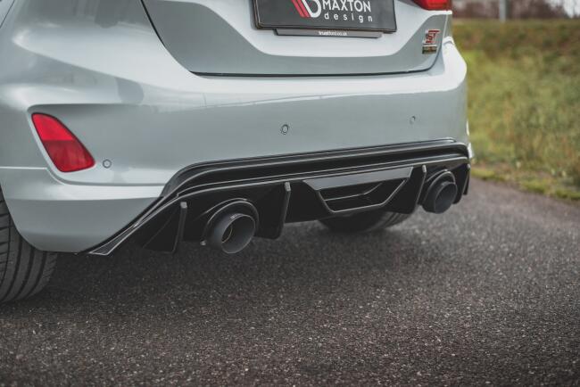 Maxton Design Heckdiffusor mit Milltek Sportauspuff für Ford Fiesta ST Mk8