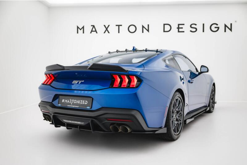 Maxton Design Street Pro Heckdiffusor für Ford Mustang GT Mk7 Schwarz-Rot