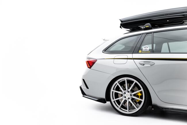 Maxton Design Diffusor Flaps V.4  für Skoda Octavia RS Liftback / Combi Mk4 / Mk4 Facelift Hochglanz schwarz