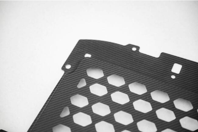 Maxton Design Carbon Motorabdeckung für BMW M2 G87