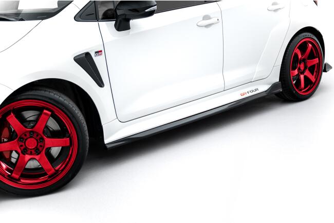 Maxton Design Seitenschweller (Paar) V.2 für Toyota GR Corolla Mk12 Hochglanz schwarz