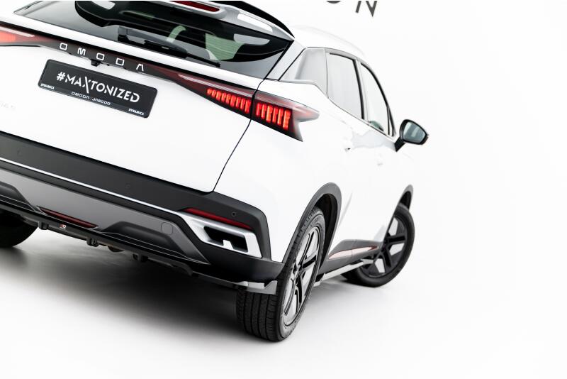 Maxton Design Heckdiffusor für Omoda 5 Mk1 Hochglanz schwarz