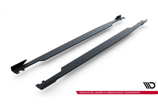 Street Pro Seitenschweller mit Flaps für Audi RS3 Limousine 8Y Facelift Schwarz mit Hochglanz Flaps