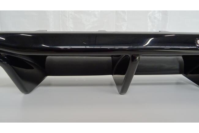 B-Ware Maxton Design Heckdiffusor V.3 für VW Golf 7 Facelift ab 03/2017 Hochglanz schwarz