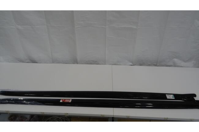 B-Ware Maxton Design Seitenschweller (Paar) für BMW X2 F39 M Paket Hochglanz schwarz