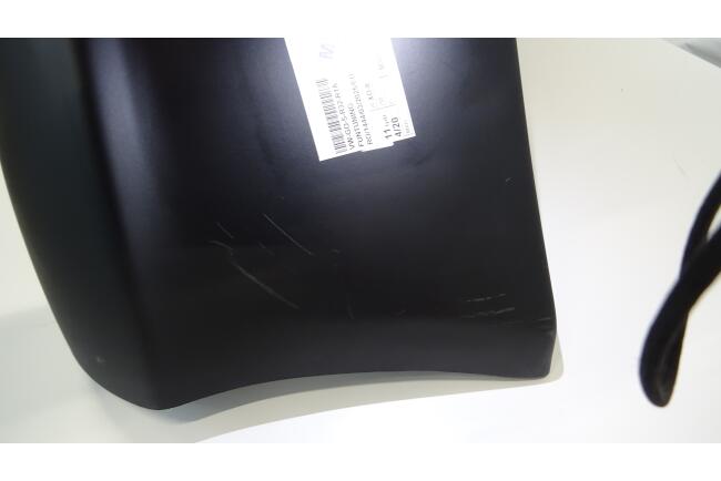 B-Ware Maxton Design Heckschürze R32 Look Auspuff Links für VW Golf 5