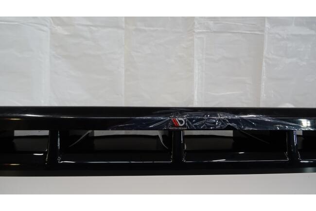 B-Ware Maxton Design Frontlippe für Audi SQ8 Mk1 Facelift Hochglanz schwarz