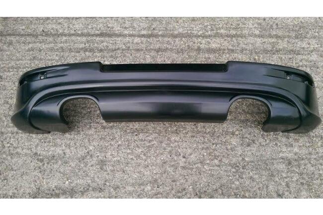 B-Ware Maxton Design Heckdiffusor V.3 für VW Golf 5 R32