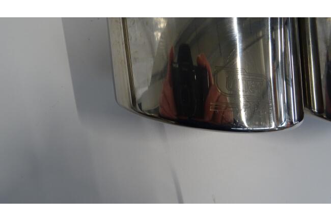 B-Ware Edelstahl Sportauspuff Endschalldämpfer für VW Golf 7 Facelift 2017-2020 Endrohre 120x80mm