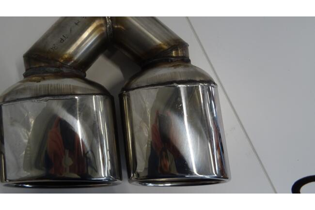 B-Ware Edelstahl Sportauspuff Endschalldämpfer für VW Golf 7 Facelift 2017-2020 Endrohre 120x80mm