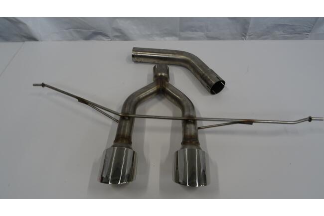 B-Ware Edelstahl Auspuff Endrohre R32 Look für Golf 5 und Golf 6 Endrohre 100mm scharfkantig