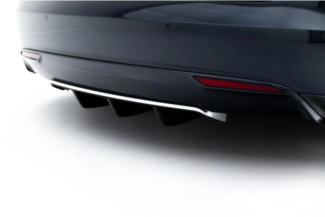 Maxton Design Heckdiffusor für Tesla Model S Mk1 Hochglanz schwarz