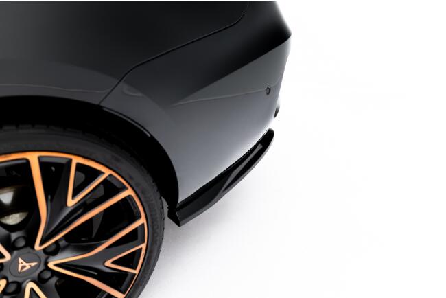 Maxton Design Diffusor Flaps V.4 für Cupra Leon ST...