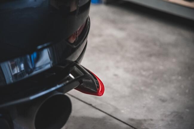 Maxton Design Diffusor Flaps V.1 für VW Golf 7 GTI TCR (2019) Hochglanz rot