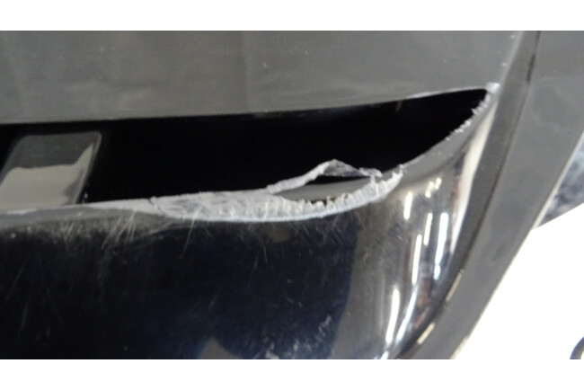 B-Ware Maxton Design Frontlippe für Volkswagen Touareg Mk2 Hochglanz schwarz