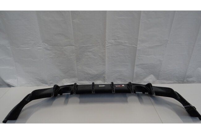 B-Ware Maxton Design Heckdiffusor für Ford Focus ST-Line Mk4 Hochglanz schwarz