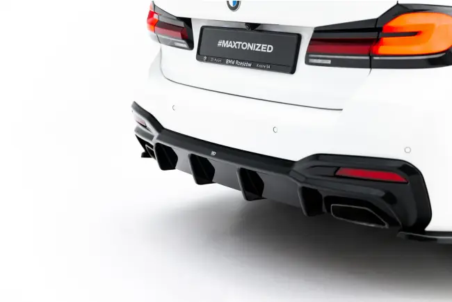 Maxton Design Heckdiffusor V.1 für BMW M550i / 5er M-Paket G30 Limousine / G31 Touring (2017-2020) Hochglanz schwarz