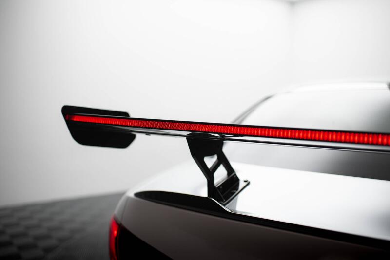 Maxton Design Carbon Heckflügel Heckspoiler mit LED für Alfa Romeo Giulia Quadrifoglio