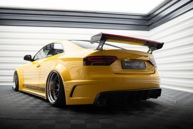 Maxton Design Carbon Heckflügel Heckspoiler mit Standfuß außen und LED für Audi A5 Coupe 8T