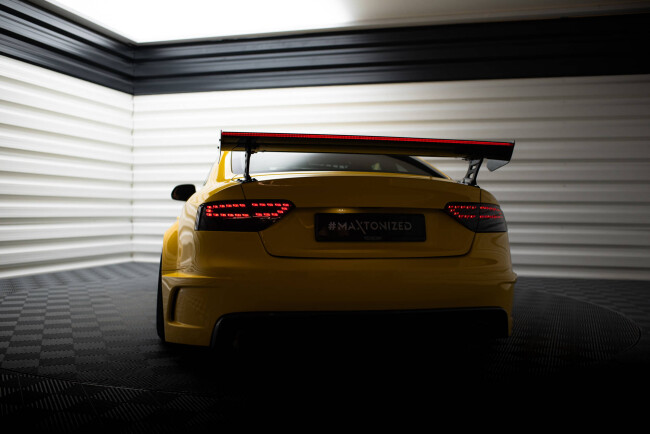 Maxton Design Carbon Heckflügel Heckspoiler mit Standfuß außen und LED für Audi A5 Coupe 8T