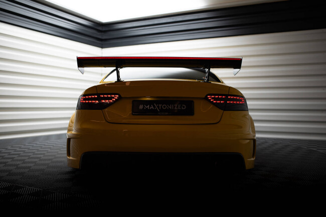 Maxton Design Carbon Heckflügel Heckspoiler mit Standfuß innen und LED für Audi A5 Coupe 8T