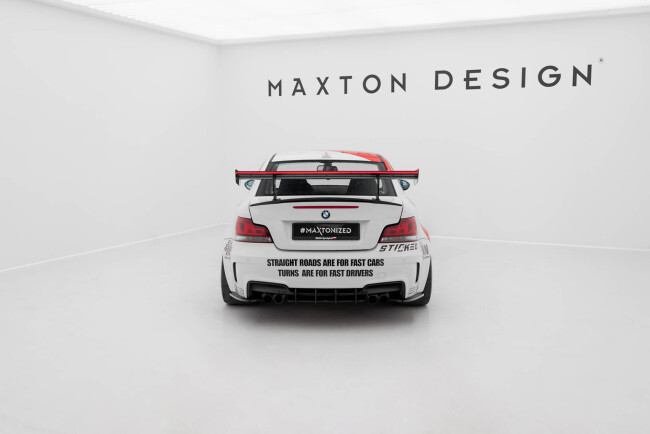 Maxton Design Carbon Heckflügel Heckspoiler mit Standfuß innen V.1 und LED für BMW 1er M E82