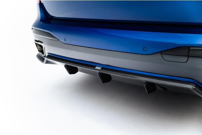 Maxton Design Carbon Heckdiffusor für BMW X7 M-Paket G07 / G07 Facelift (version mit towbar)
