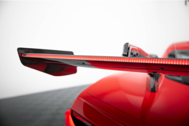Maxton Design Carbon Heckflügel Heckspoiler V.2 mit LED für Chevrolet Corvette C8