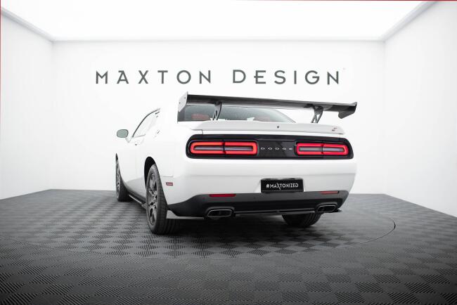 Maxton Design Carbon Heckflügel Heckspoiler V.1 für Dodge Challenger Mk3