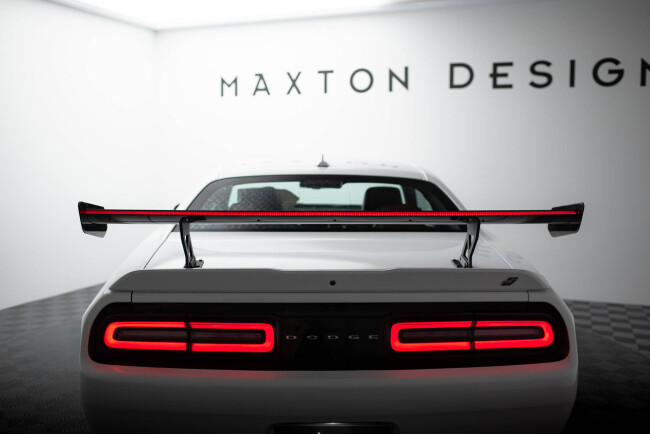 Maxton Design Carbon Heckflügel Heckspoiler V.1 mit LED für Dodge Challenger Mk3
