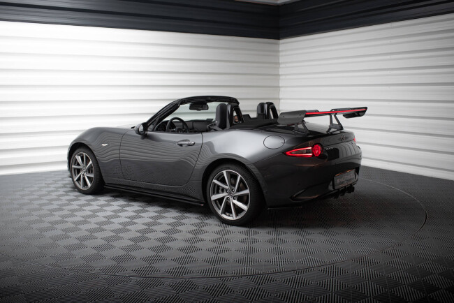 Maxton Design Carbon Heckflügel Heckspoiler mit Schwanenhals Halterungen und LED für Mazda MX-5 ND (Mk4)