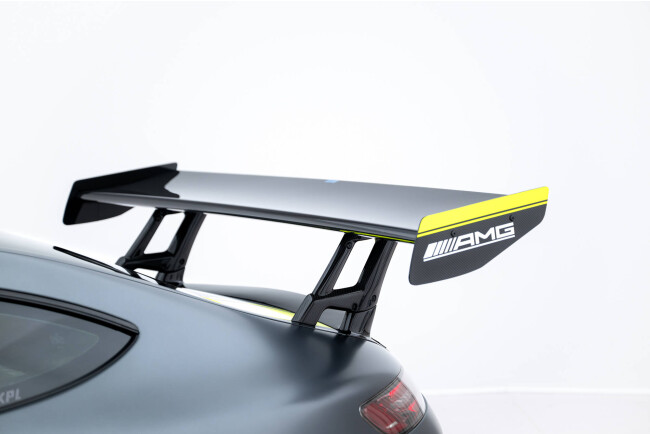 Maxton Design Carbon Heckflügel Heckspoiler mit LED für Mercedes-AMG GTR C190 Facelift
