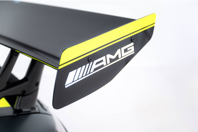 Maxton Design Carbon Heckflügel Heckspoiler mit LED für Mercedes-AMG GTR C190 Facelift