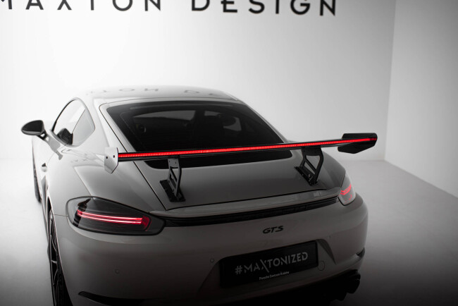 Maxton Design Carbon Heckflügel Heckspoiler mit Standfuß innen V.2 und LED für Porsche 718 Cayman 982c