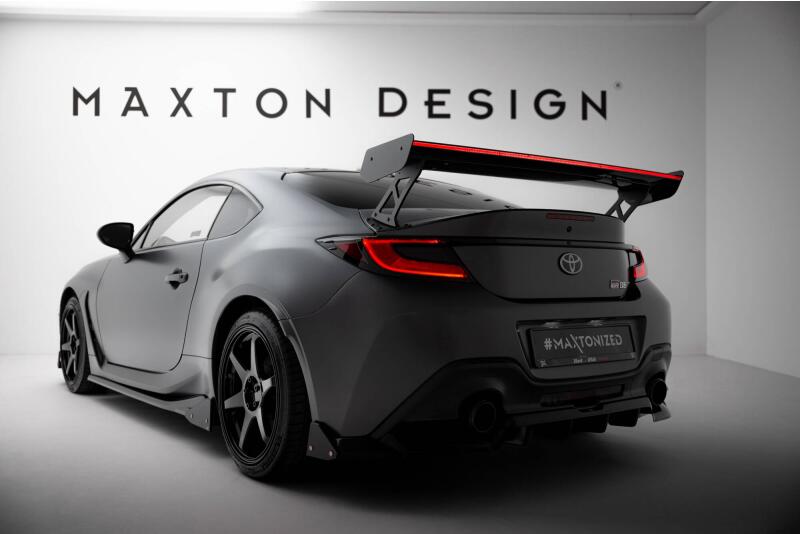 Maxton Design Carbon Heckflügel Heckspoiler mit Standfuß außen und LED für Toyota GR86 / Subaru BRZ Mk2
