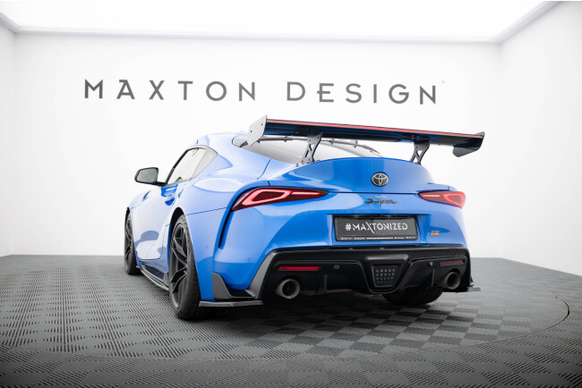 Maxton Design Carbon Heckflügel Heckspoiler mit Standfuß außen und LED für Toyota Supra Mk5