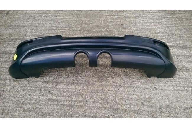 Maxton Design Heckschürze V.2 für VW Golf 5 mit ABE