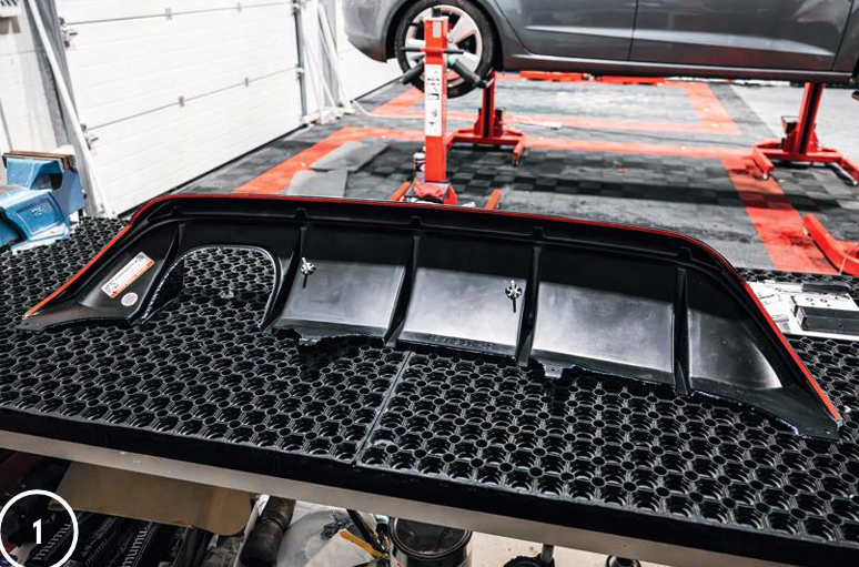 Maxton Heckdiffusor kleben und schrauben Montage